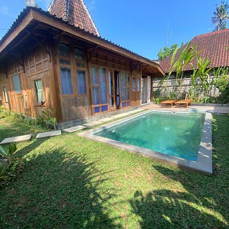 Sarini Villas بلاهباتو المظهر الخارجي الصورة