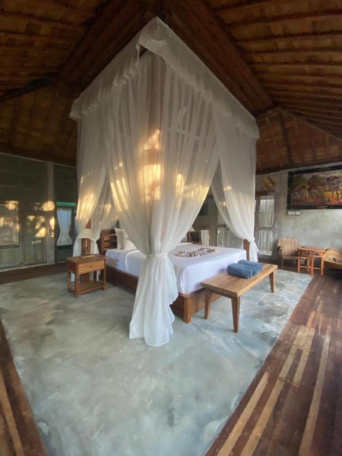 Sarini Villas بلاهباتو المظهر الخارجي الصورة