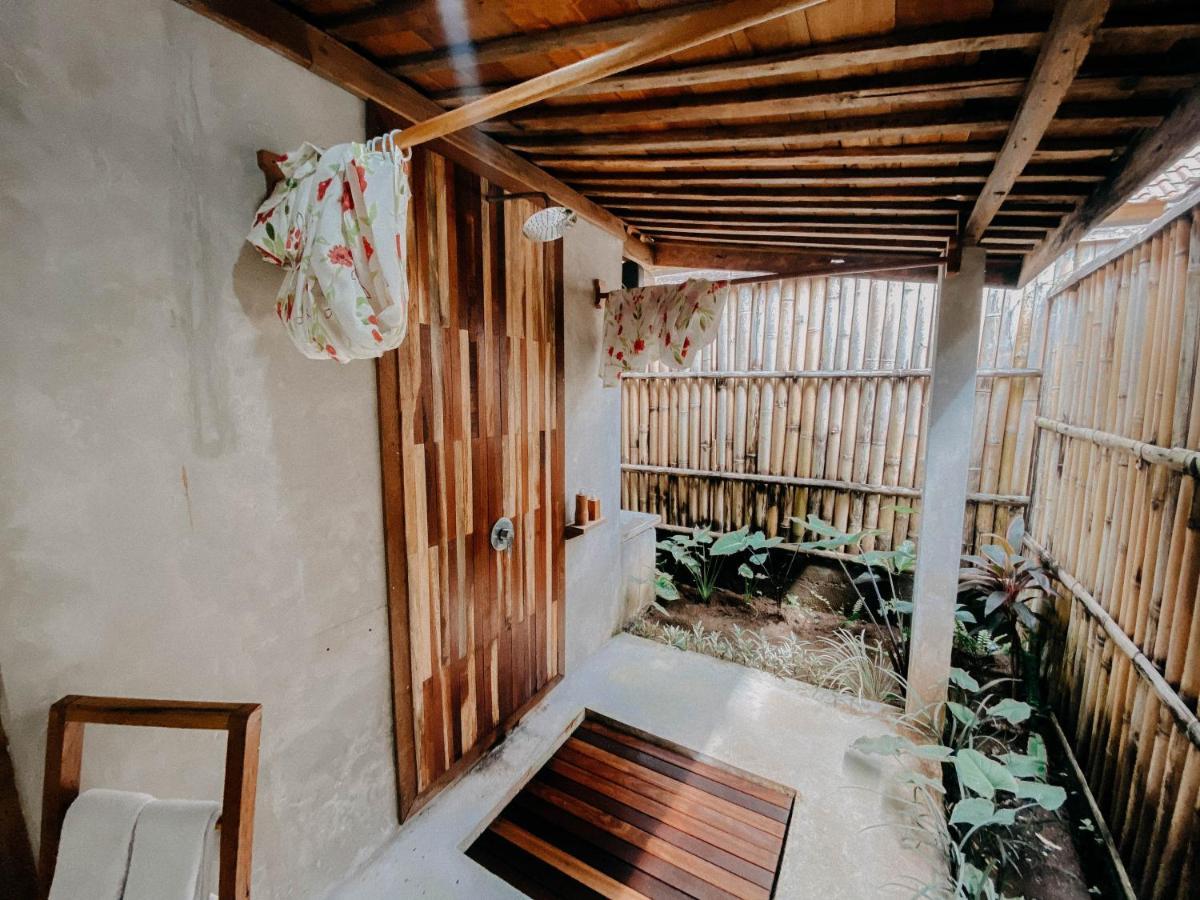 Sarini Villas بلاهباتو المظهر الخارجي الصورة